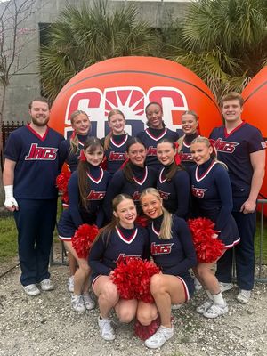 Image post by @southalabama.cheerleading on Facebook