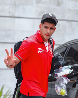 Image post by @clubnecaxa on Instagram