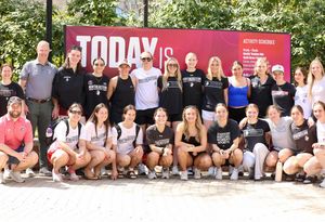 Image post by @gonuwhockey on Instagram