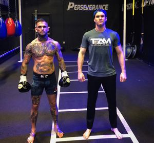 Image post by @Cody_Nolove on Twitter