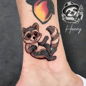 Image post by @whitesloth.tattoo on Instagram
