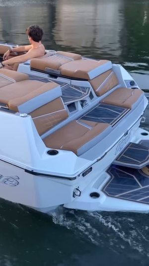 Video post by @MuskokaBoatGallery on Facebook