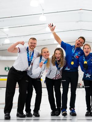 Image post by @worldcurling on Instagram