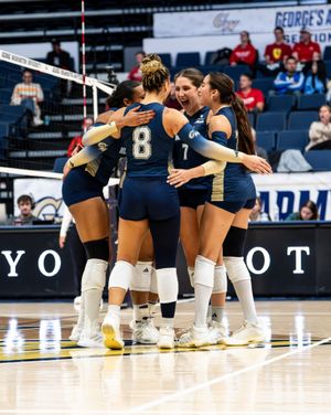 Image post by @gw_volleyball on Instagram