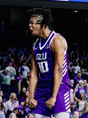 Image post by @jayycreates on Instagram