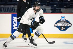 Image post by @bentleyhockey on Instagram