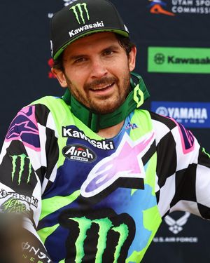 Image post by @racerxonline on Instagram