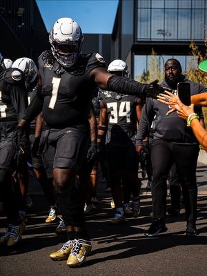 Image post by @__b99r on Instagram