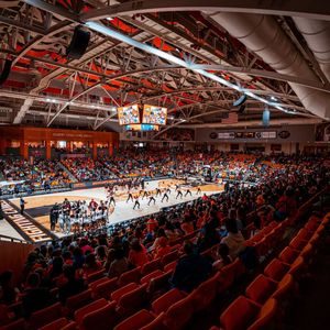 Image post by @gocamelswbb on Instagram