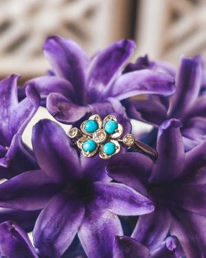 Image post by @maejeanvintage on Instagram