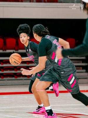 Image post by @packwomensbball on Instagram