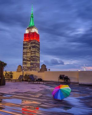Image post by @empirestatebldg on Instagram