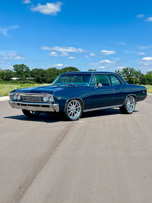 Video post by @barrettjacksontv on TikTok