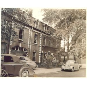 Image post by @toronto_archives on Instagram