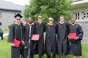 Image post by @MaristMBB on Twitter