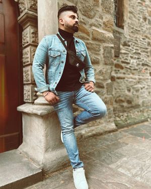 Image post by @amanatalikhan.official on Instagram