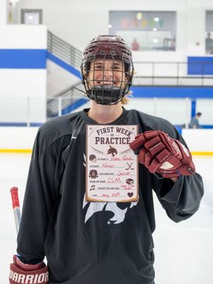 Image post by @txst_hockey on Instagram