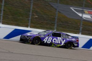 Image post by @allyracing on Instagram
