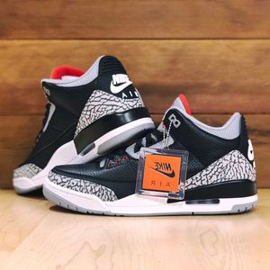 Image post by @SoleSavy on Twitter