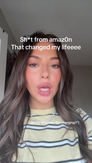 Video post by @anyaweitz on TikTok