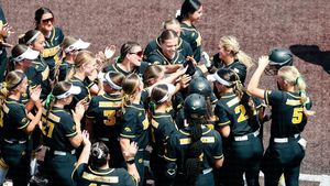 Image post by @iowasoftball on Instagram