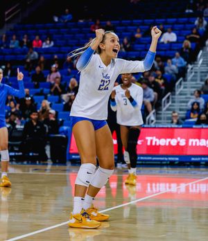 Image post by @uclawomensvb on Instagram
