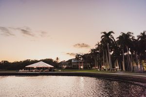 Image post by @deeringestate on Instagram