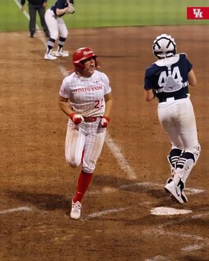 Video post by @uhcougarsb on Instagram