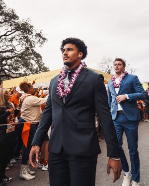 Image post by @texasfootball on Instagram