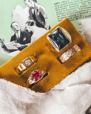 Image post by @maejeanvintage on Instagram