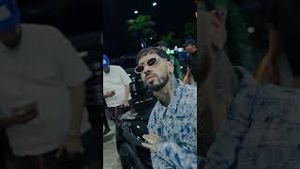 Video post by @anuelaa on YouTube