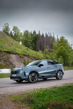 Image post by @peugeot on Instagram