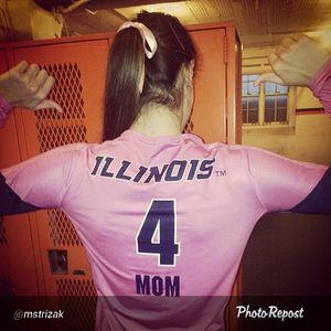 Image post by @illinivball on Instagram