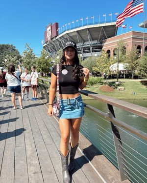 Image post by @allieenrightt on Instagram