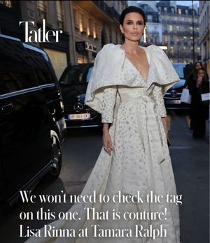 Image post by @lisarinna on Instagram