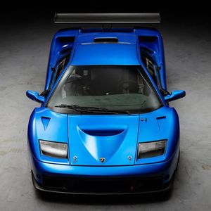 Image post by @roadandtrack on Instagram