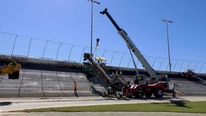 Video post by @echoparkspeedway on Facebook