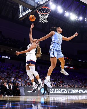 Image post by @dakmoyer on Instagram