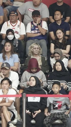 Video post by @IndonesianBasketballLeague on Facebook