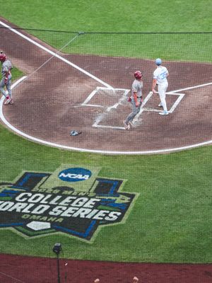 Image post by @ou_baseball on Instagram