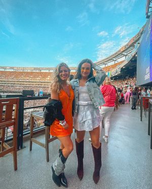 Image post by @kendalltoole on Instagram
