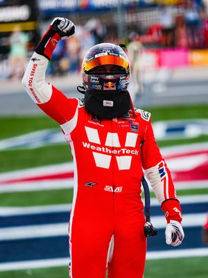 Image post by @charlottemotorspeedway on Instagram