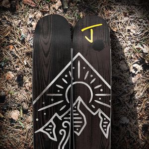 Image post by @j_skis on Instagram