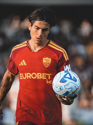Image post by @football__hqs on Instagram