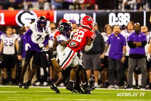 Image post by @CFBPlayoff on Twitter