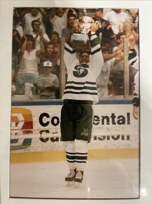 Image post by @HSKnights on Twitter