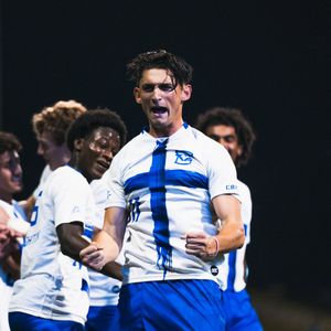 Image post by @creightonmsoc on Twitter