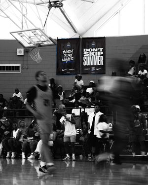 Image post by @aeblhoops on Instagram