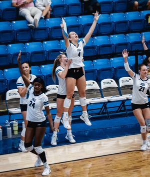 Image post by @nsu_vball on Instagram