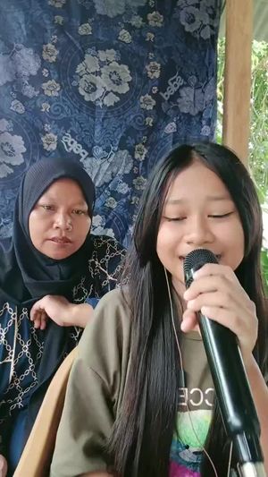 Video post by @da7april on TikTok